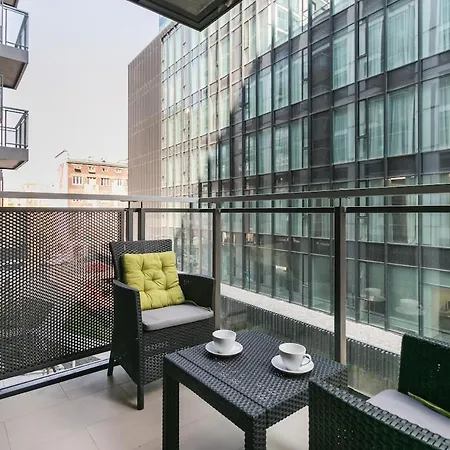 Close-golden - Mennica Residence, 1-bedroom In Center # 140 דירה