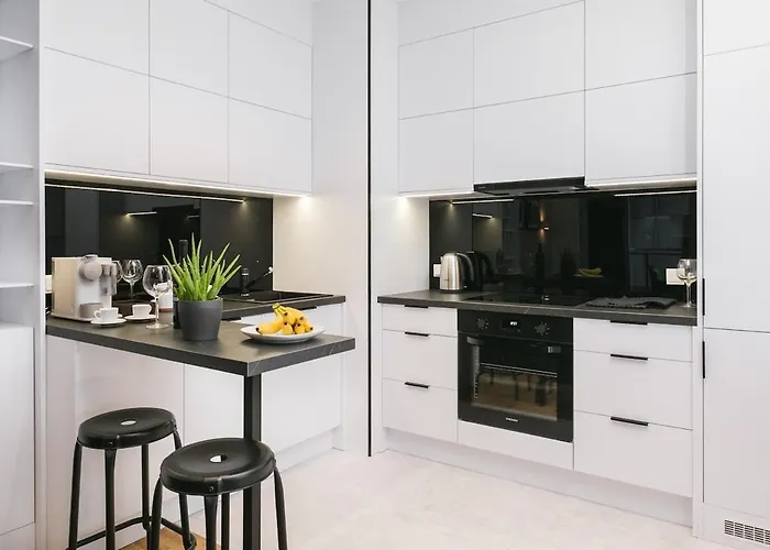 Close-golden - Mennica Residence, 1-bedroom In Center # 140 شقة