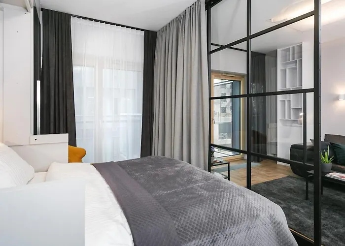 Close-golden - Mennica Residence, 1-bedroom In Center # 140 وارسو