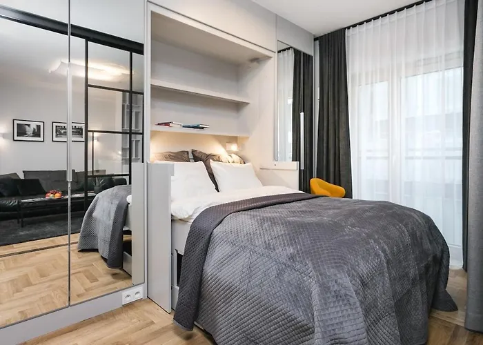 Close-golden - Mennica Residence, 1-bedroom In Center # 140